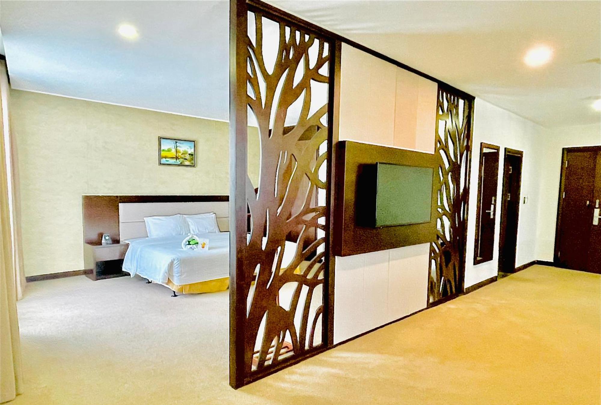 Muong Thanh Grand Quang Tri Hotel מראה חיצוני תמונה