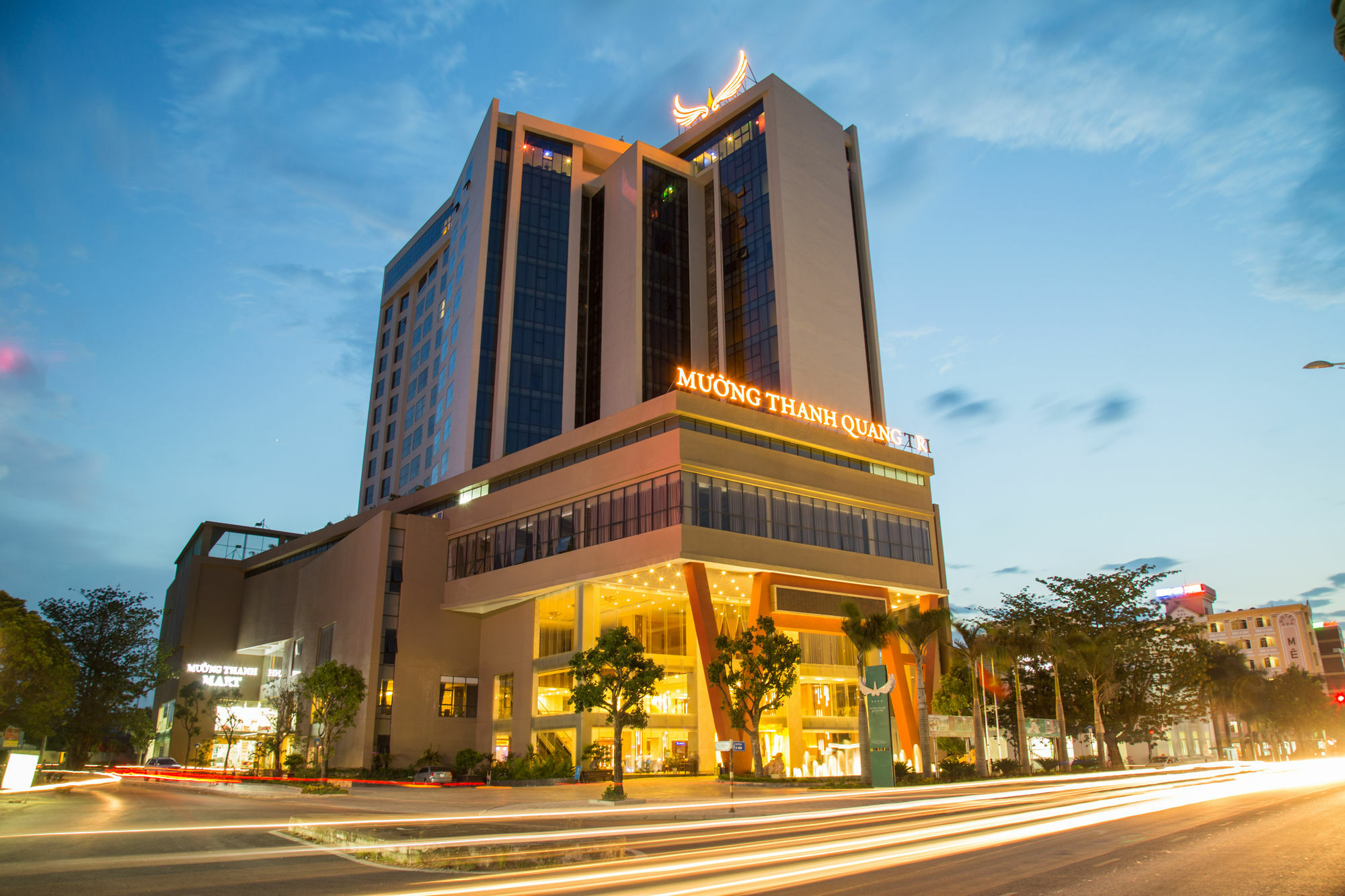 Muong Thanh Grand Quang Tri Hotel מראה חיצוני תמונה